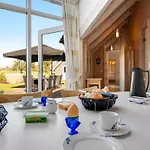 Ansine - 1-2km From The Sea By Interhome *