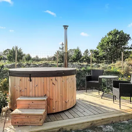 Vakantiehuis Ansine - 1-2km From The Sea By Interhome *