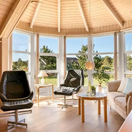 Casa de Férias Ansine - 1-2km From The Sea By Interhome